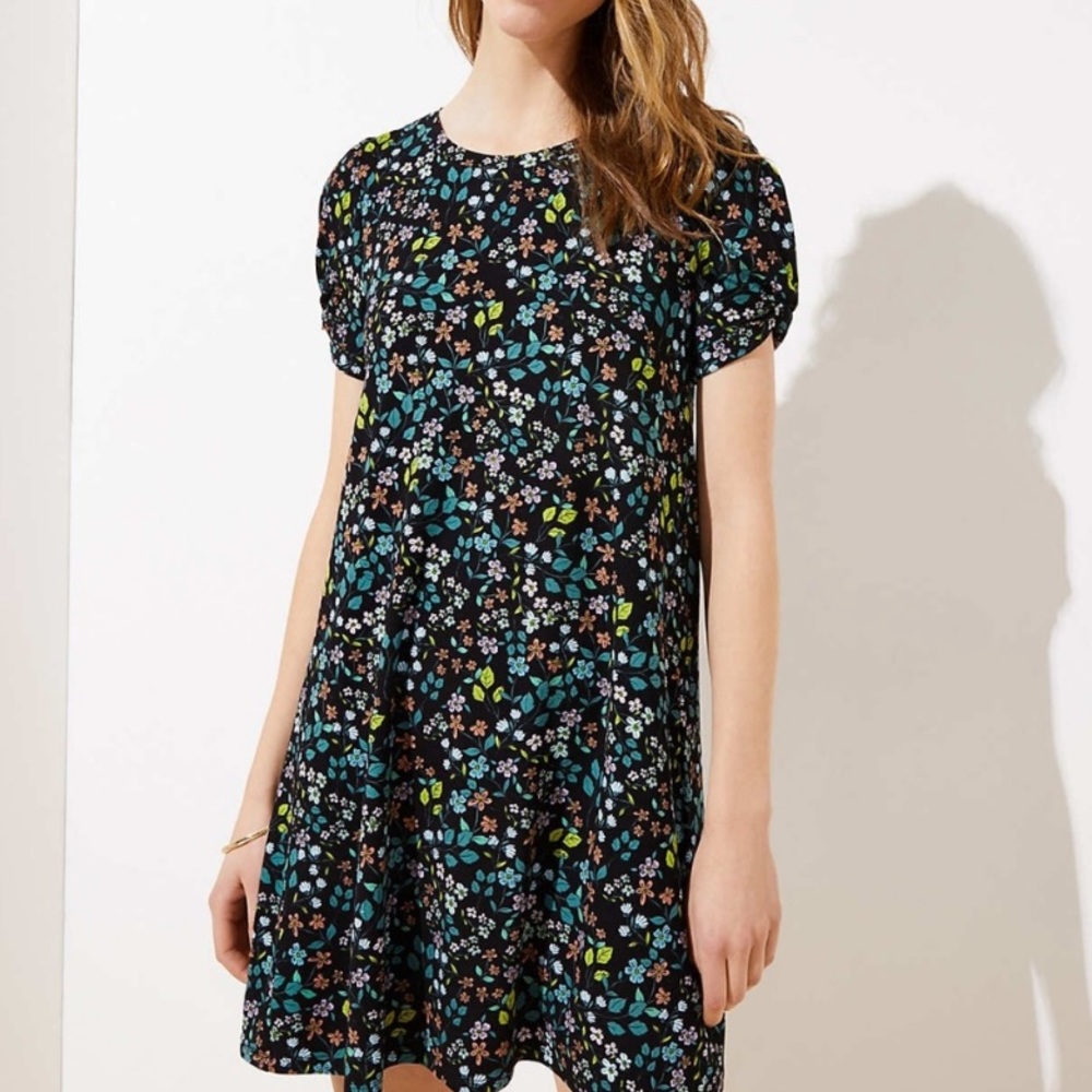 Loft floral puff sleeve swing dress